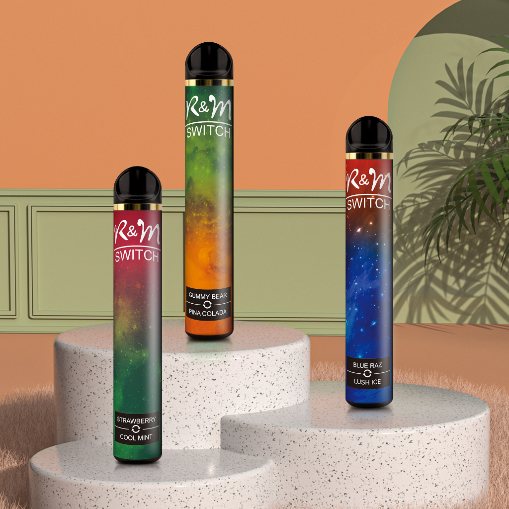 Commutateur R & M (Double Saveurs) 2000 Puffs Vape Vape | Fraise / menthe cool
